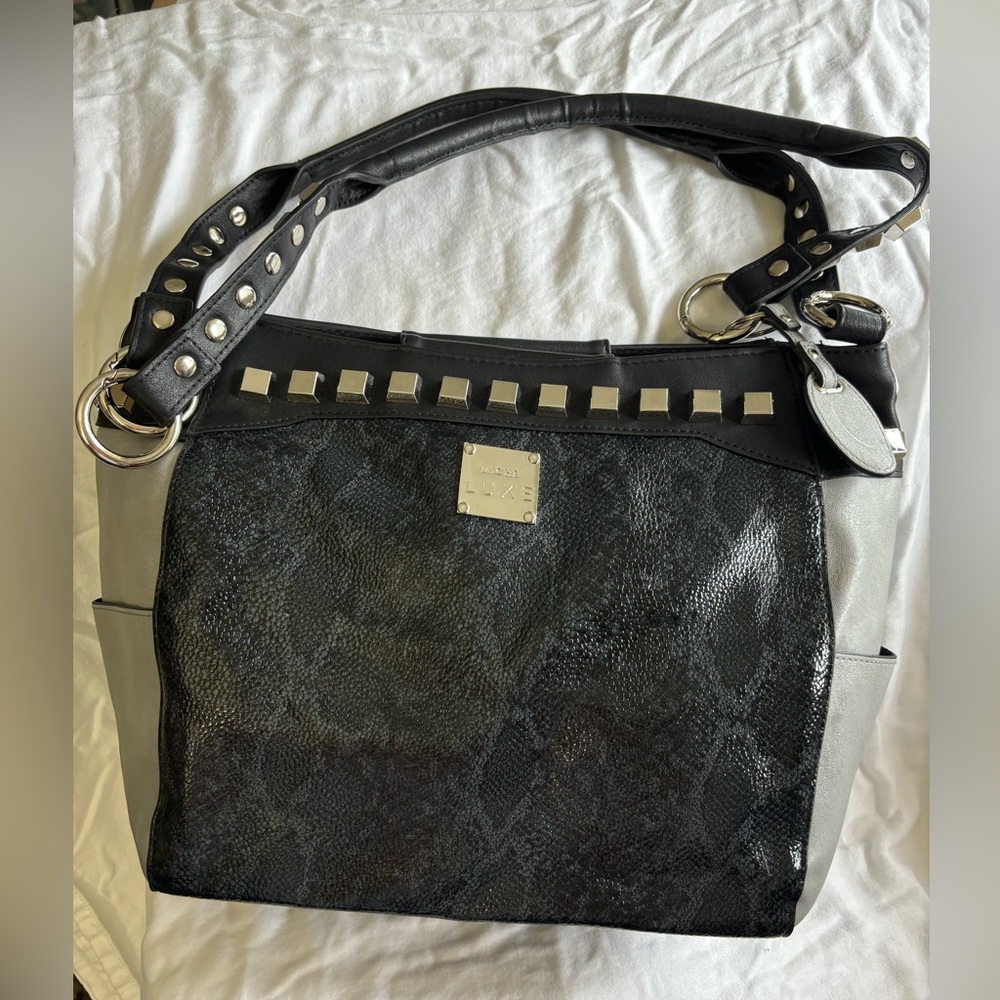 Calgary Luxe Demi Shell RARE!! - Picture 3 of 10